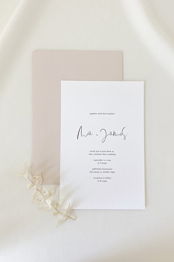 Mia Invitation Suite